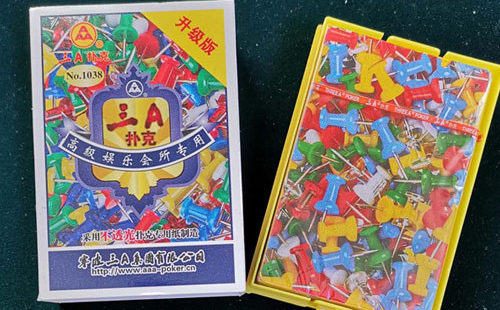 互助扑克批发采购指南与产品质量识别要点解析